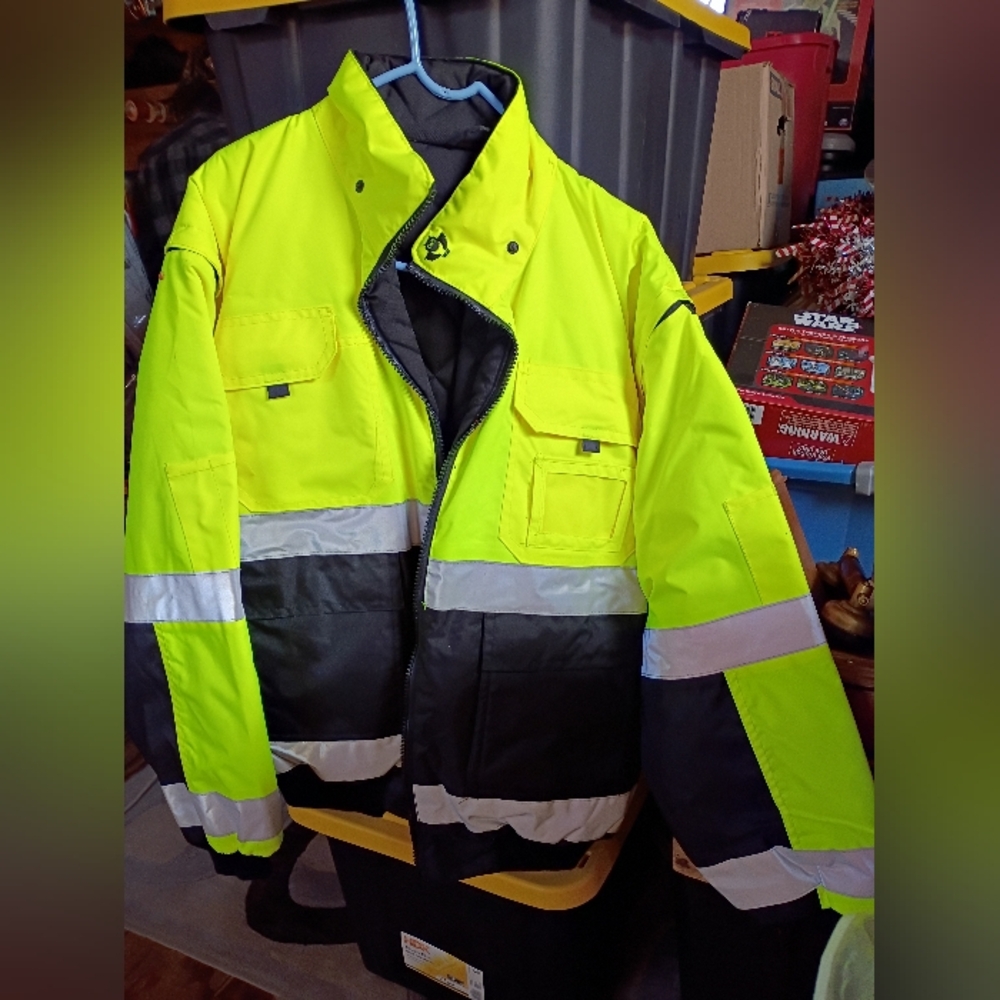 High-Visibility Unisex Safety Jacket - Neon Yellow/Black